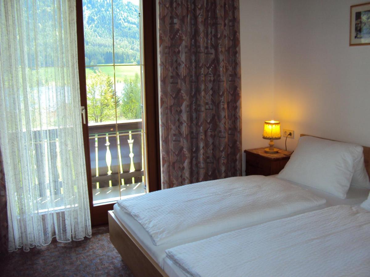 Haus Alpenfriede Hotel Weissensee Ngoại thất bức ảnh