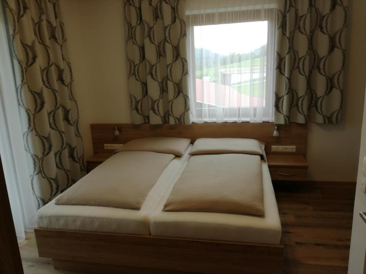 Haus Alpenfriede Hotel Weissensee Ngoại thất bức ảnh